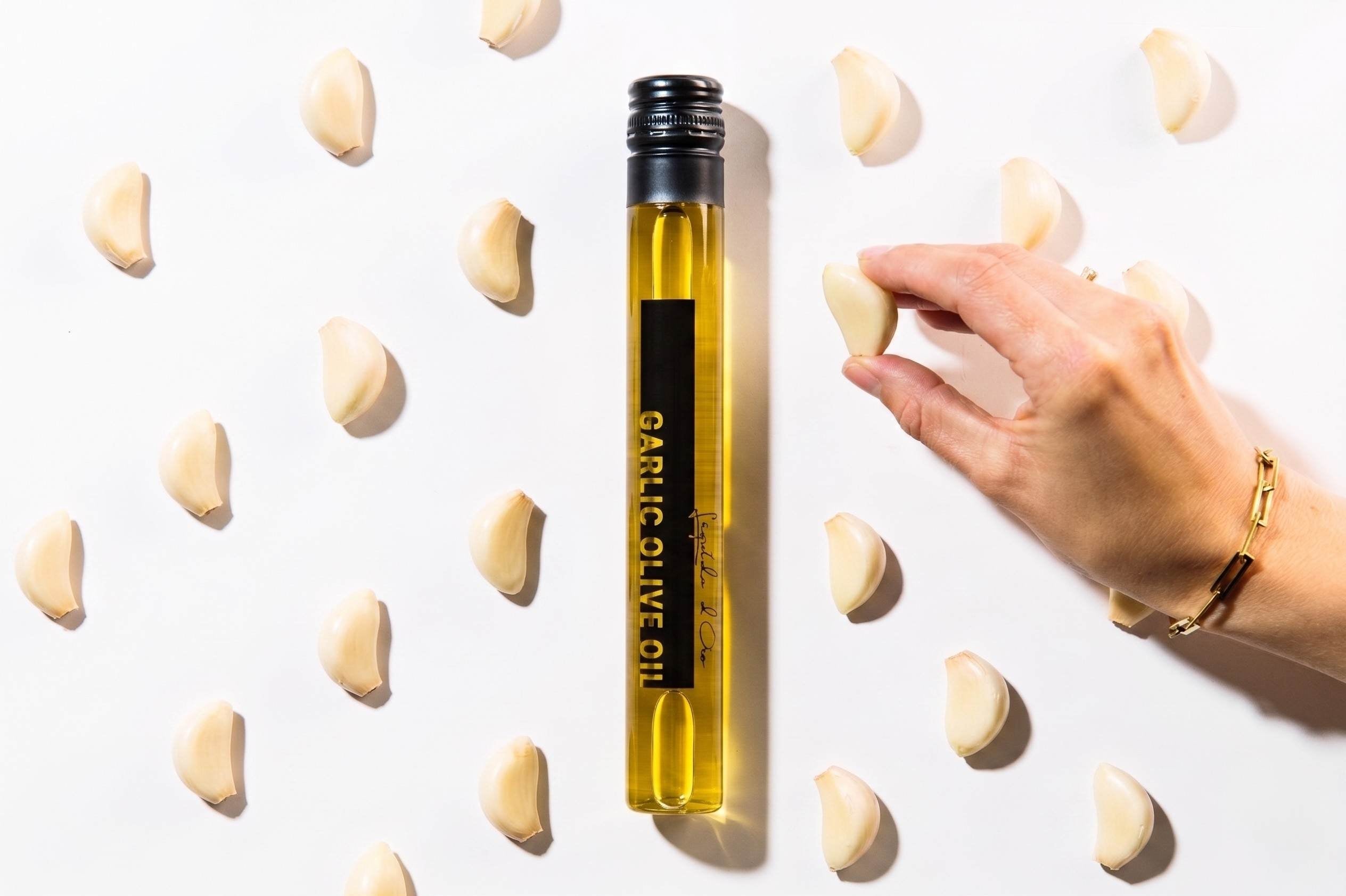 Glazen knoflook olijfolie tube - TUBES Gifts